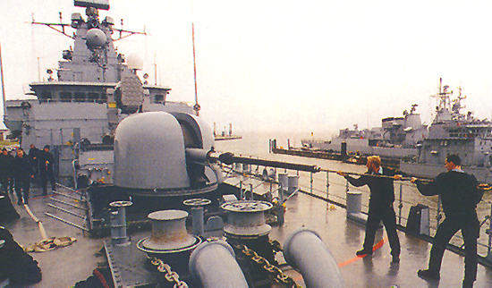 Marine Boot Fregatte Brandenburg Schiff 11 cm Polyresin ship Collector 