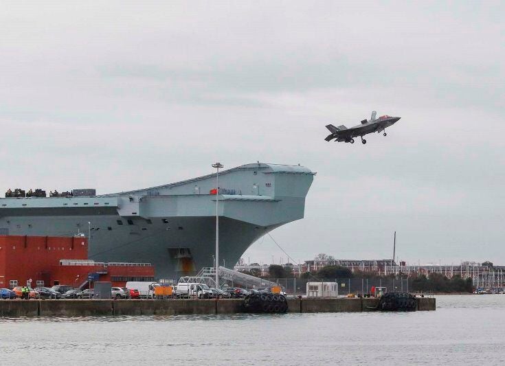 Royal Navy F-35B launches alongside Portsmouth Harbour