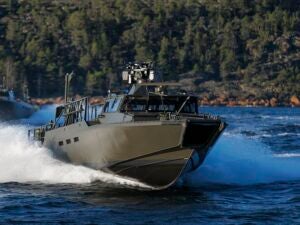 Combat Boat 90