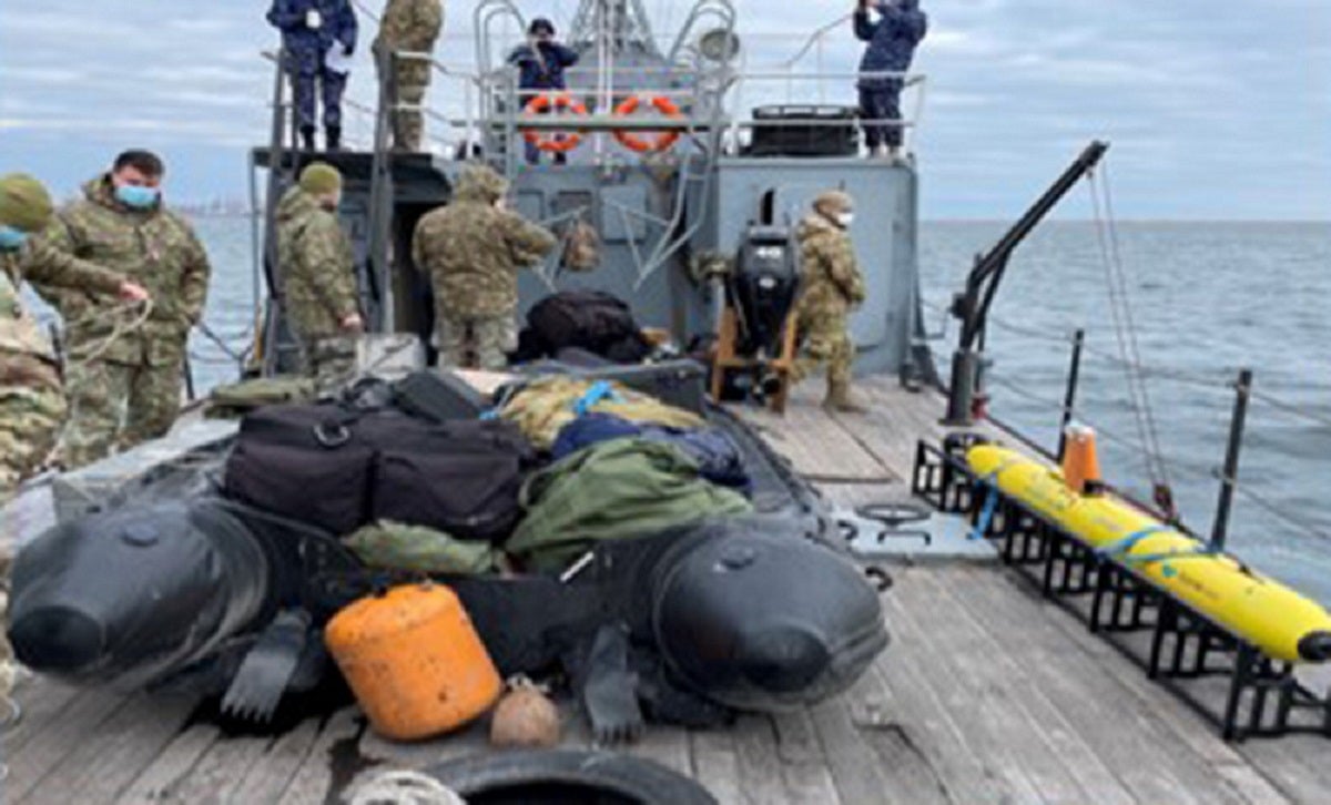 US Navy’s EODMU 8 participates in Exercise Poseidon 21 in Romania