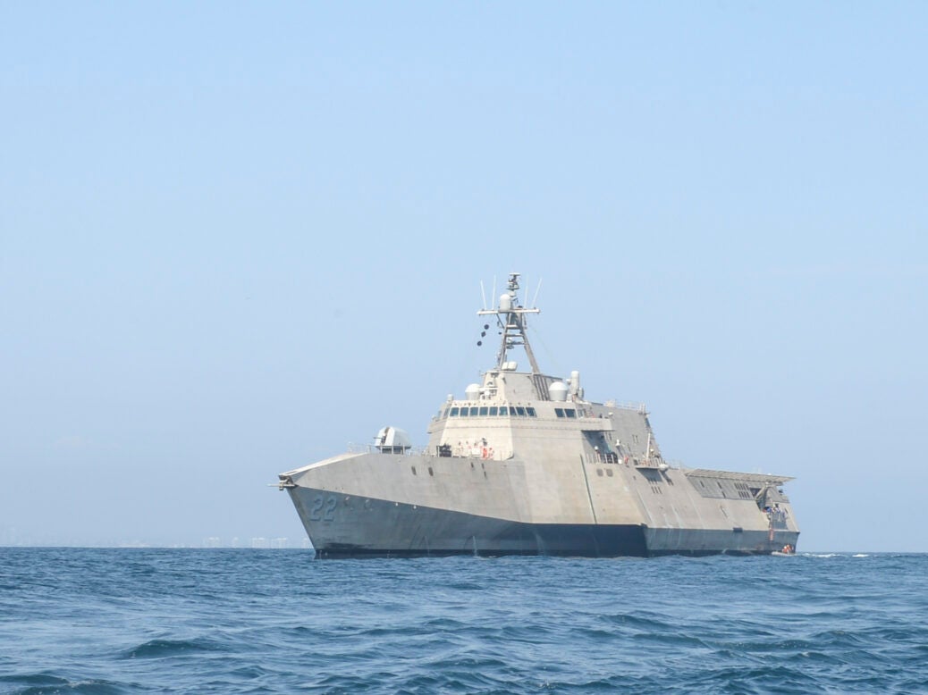 commissioning LCS 22