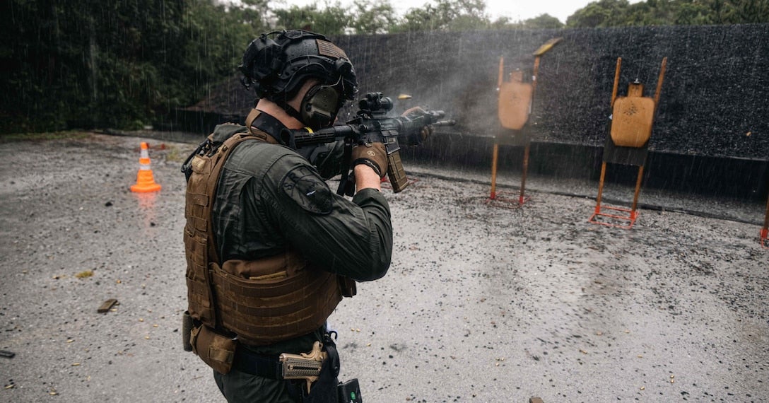 US Special Reaction Team conducts weapons sustainment training
