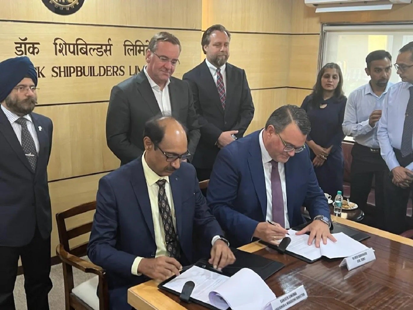 ThyssenKrupp dan Galangan Kapal Mazagon Dock menandatangani Nota Kesepahaman untuk Kapal Selam India