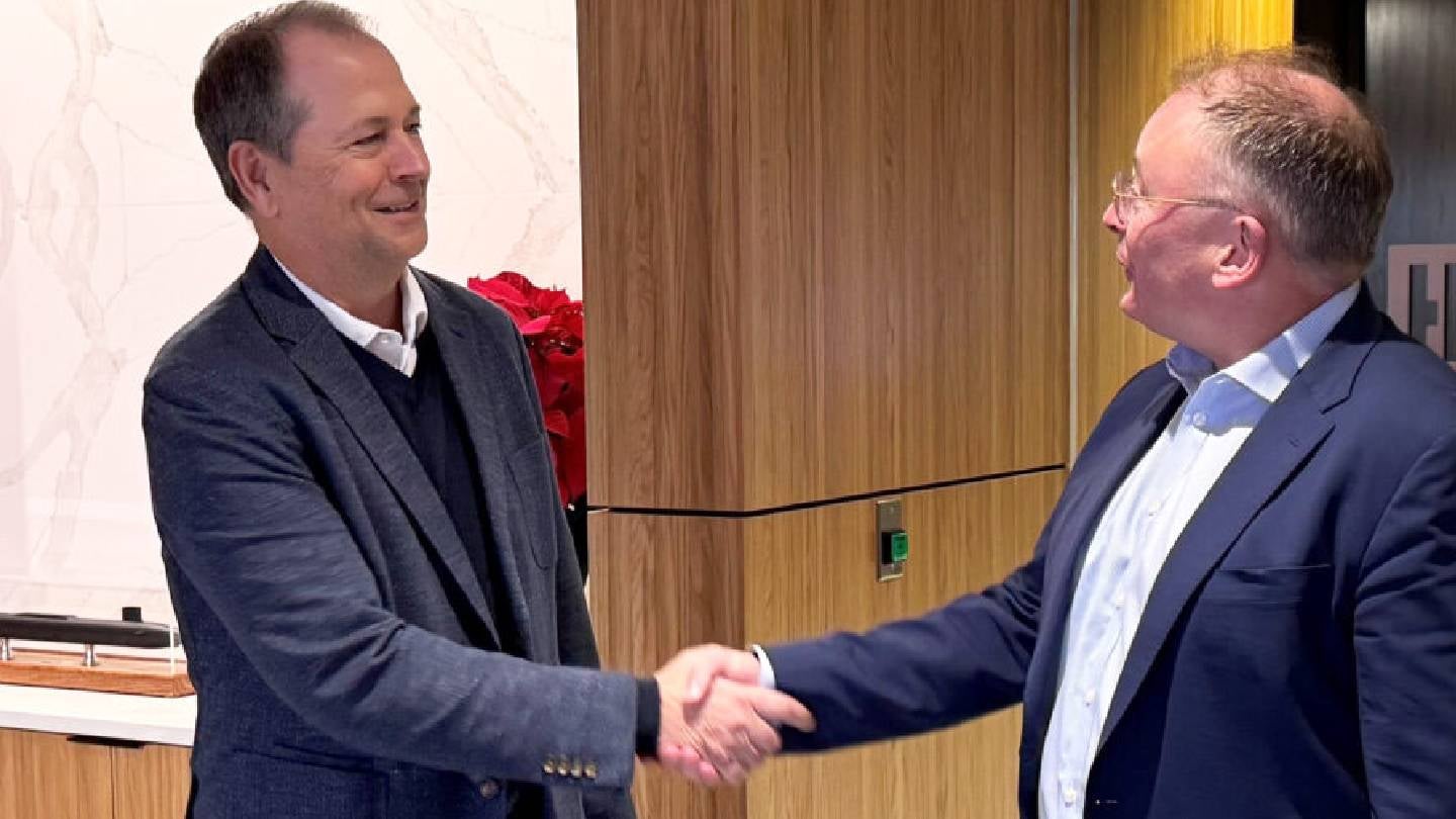 HII and Babcock expand partnership to boost Virginia-class submarine construction