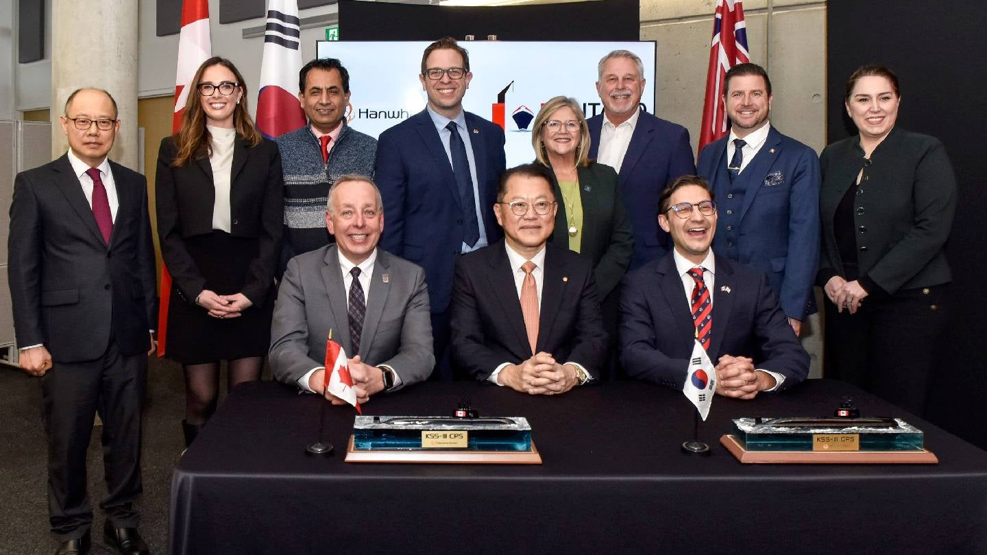 Canada's Ontario Shipyards Partners with Hanwha Ocean on Naval Readiness MoU