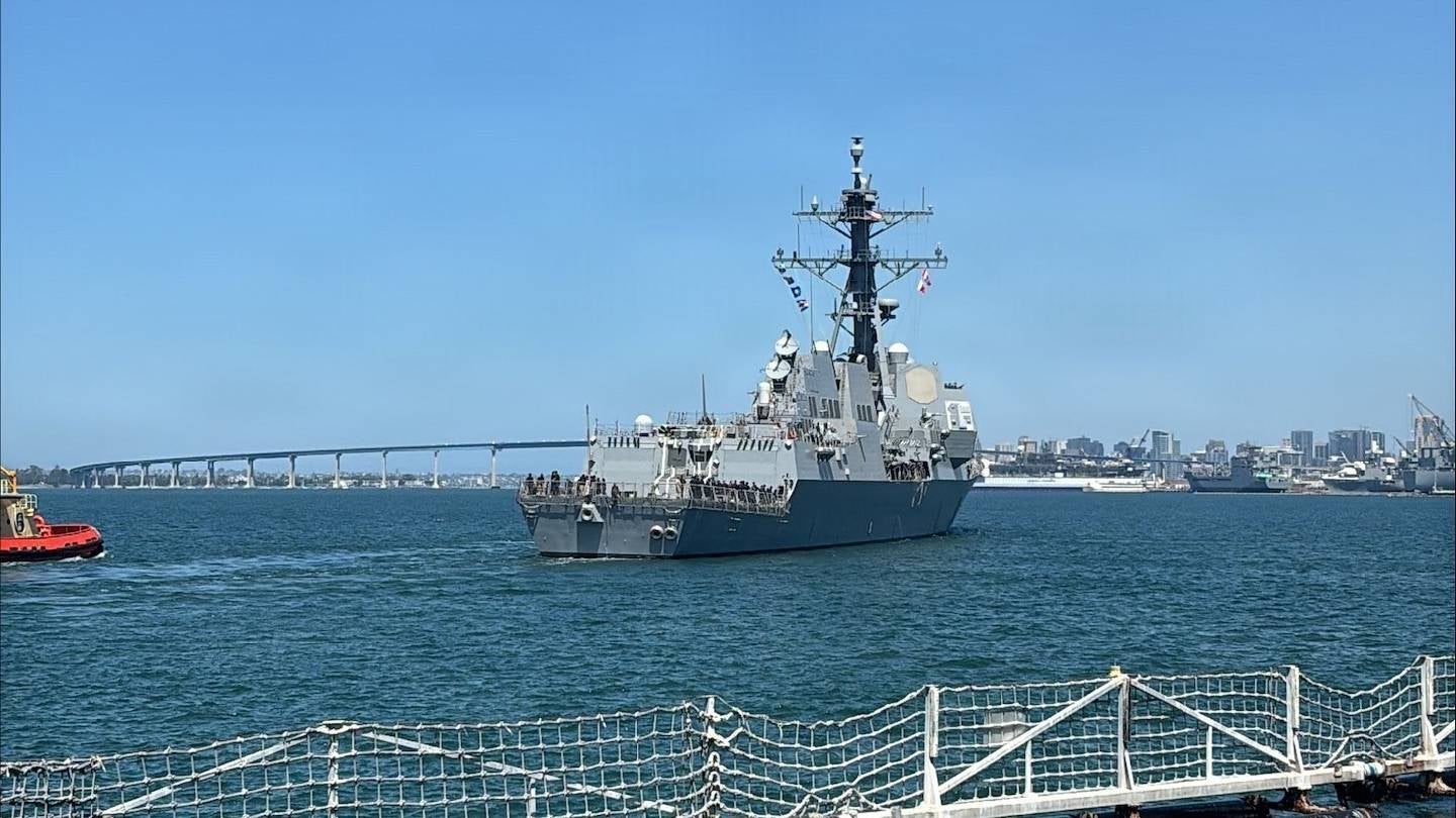 US Navy Enhances Capabilities of Two Arleigh Burke Destroyers