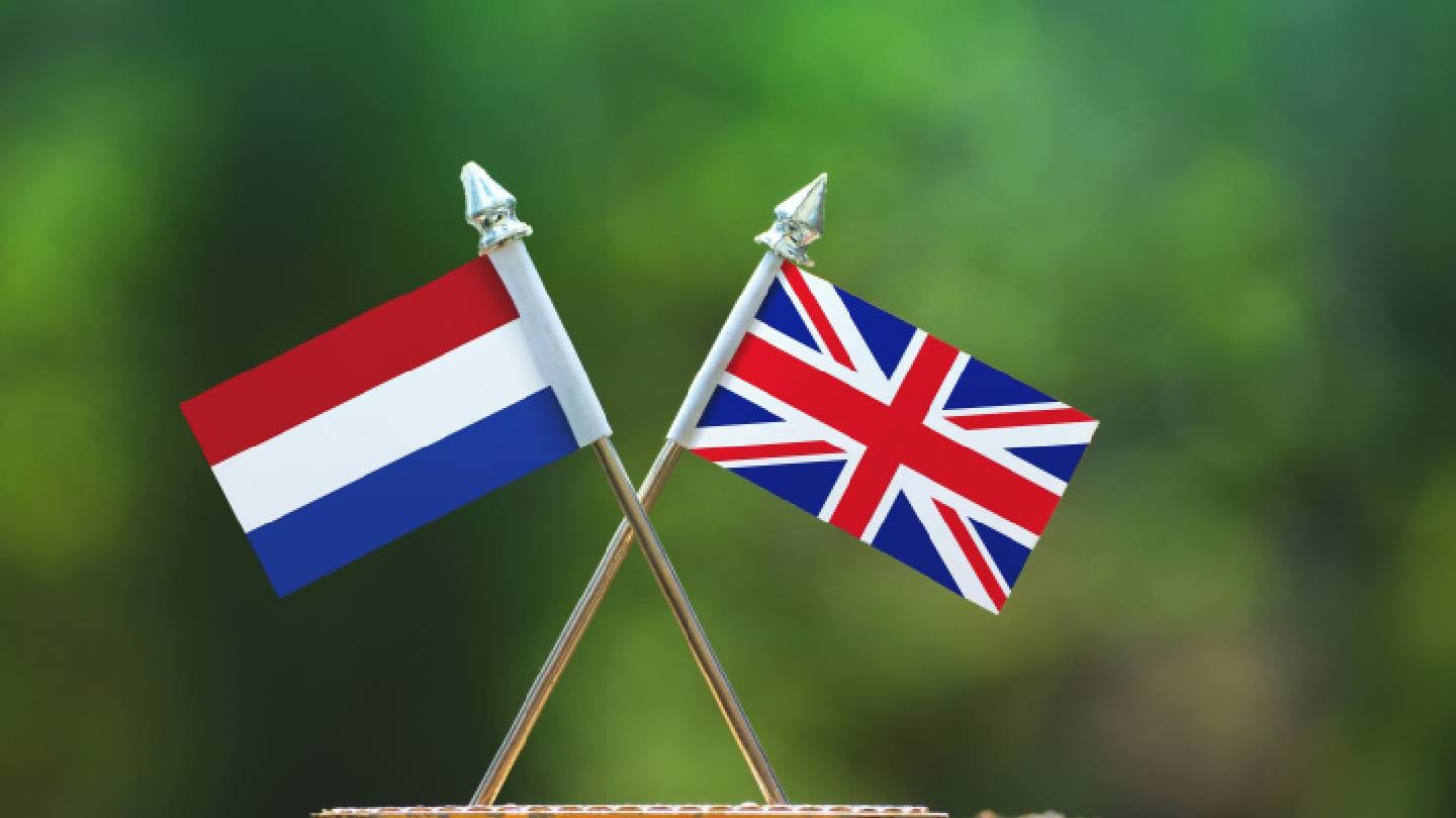 UK and Netherlands Finalize $3.2 Billion Amphibious Ships Deal