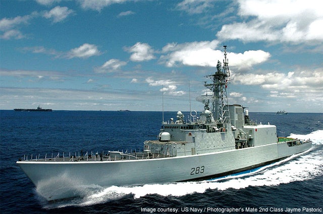 HMCS Algonquin DDG 283 Iroquois Class destroyer